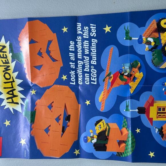 VINTAGE HALLOWEEN LEGO SYSTEM TRICK OR TREAT 250PCS 1998 - Picture 5 of 7